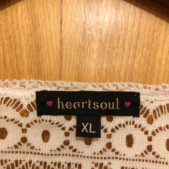 XL Heartsoul Lace top with attached tank top - Picture 3 of 4